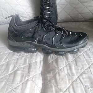 NIKE VAPORMAX PLUS MEN'S SHOES, SIZE: 12.5, COLOR: BLACK